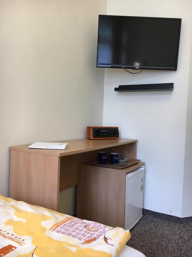 Piast Hotele Studenckie Краков Экстерьер фото